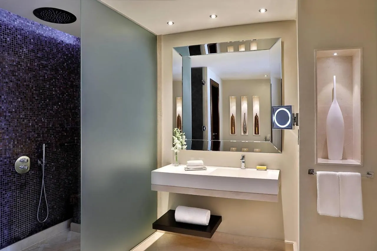 *****  Jw Marriott Hotel Riad Arabia Saudí